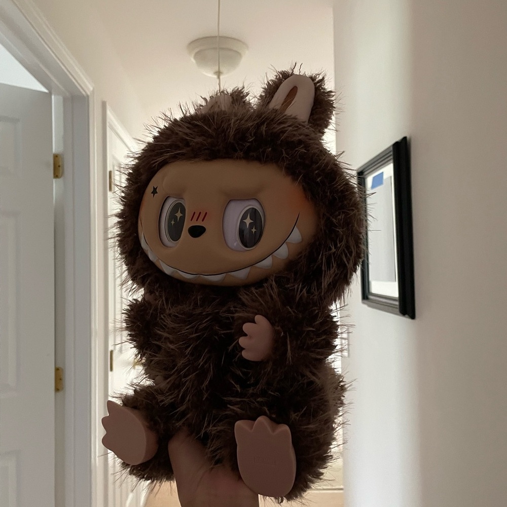 Custom Labubu - Picture 2 of 3